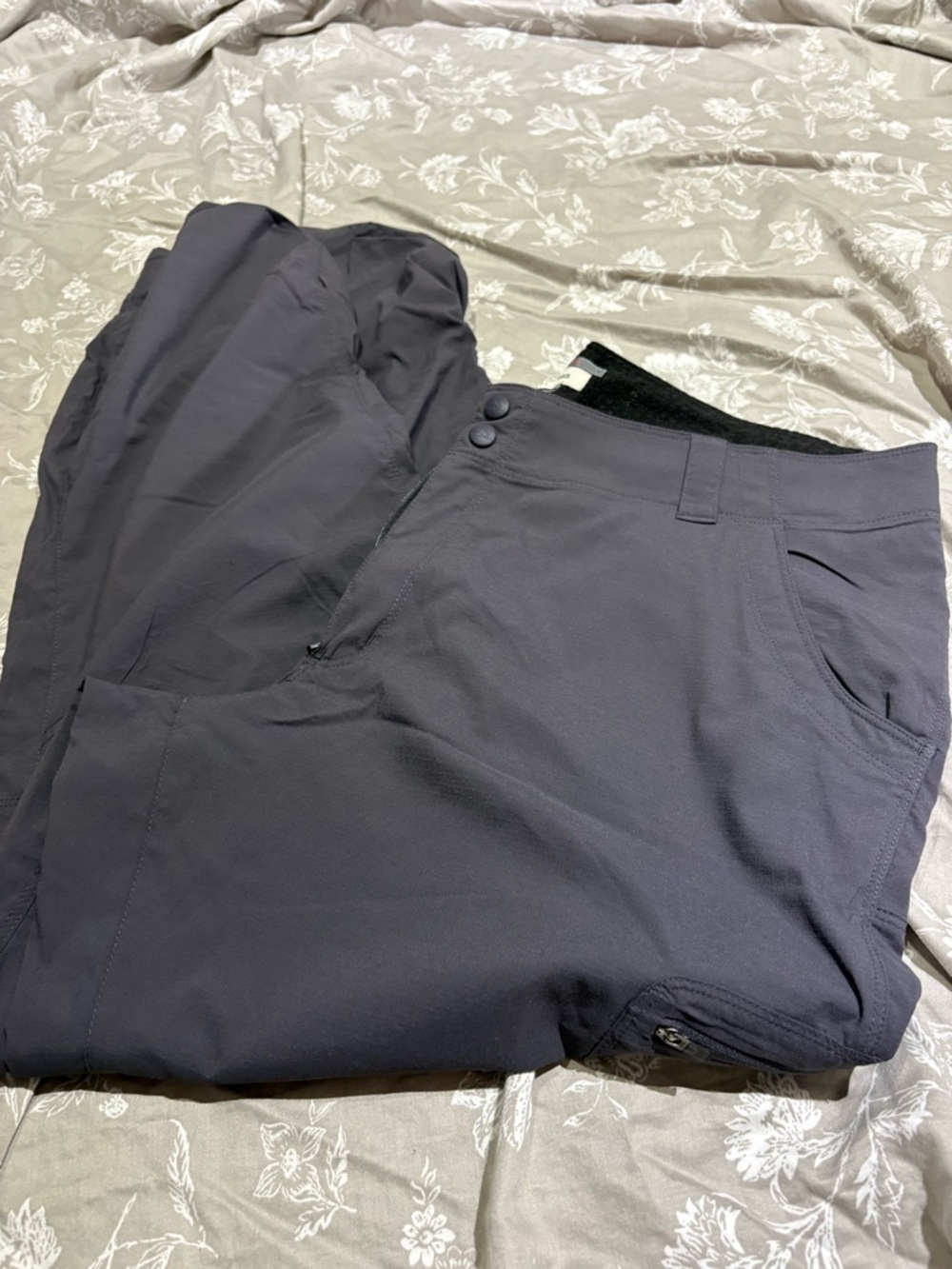 L.L. Bean grey lightweight hiking pants 16